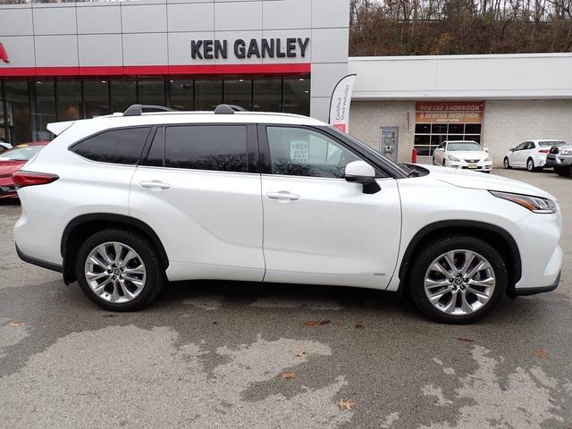 2022 toyota highlander hybrid limited