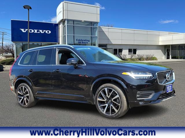 2022 volvo xc90 momentum