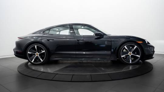 2023 Porsche Taycan