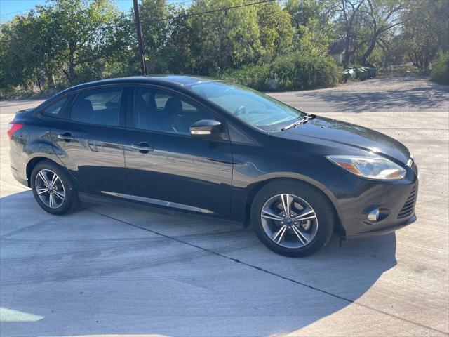 2014 ford focus se