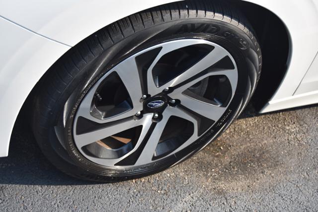 2022 subaru legacy limited
