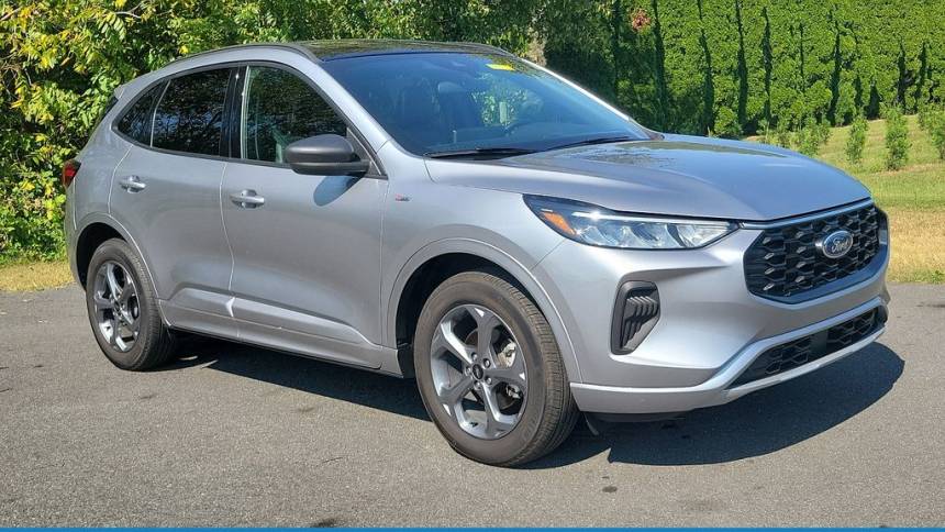 2023 ford escape st-line