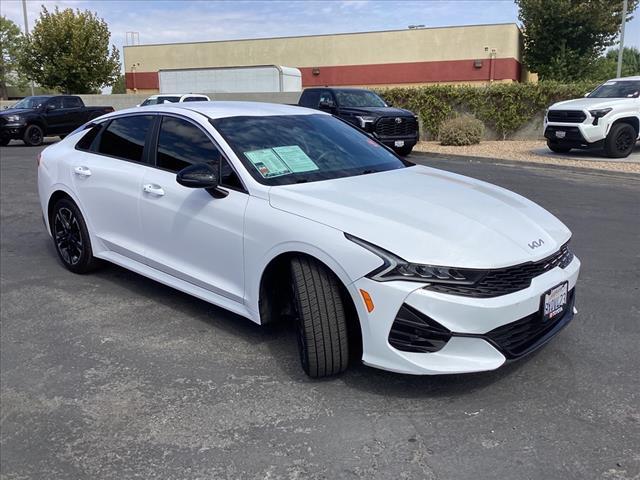 2022 kia k5 gt-line