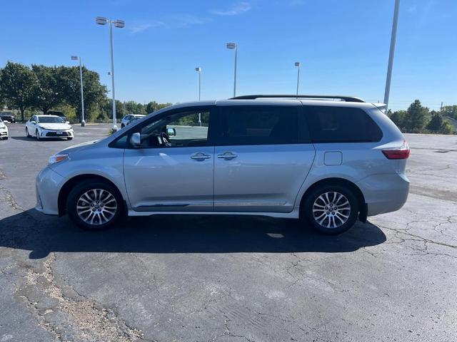 2020 toyota sienna xle