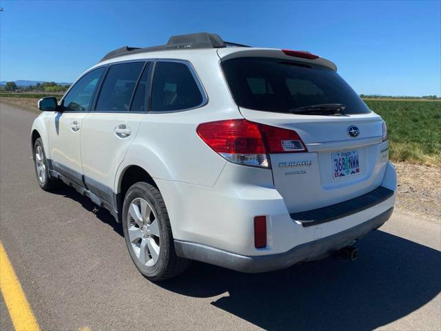 2011 subaru outback 2.5 i premium
