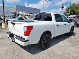 2023 Nissan Titan sv