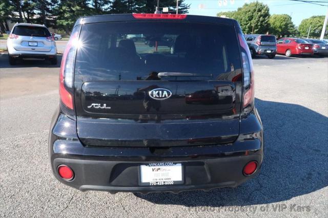 2017 kia soul base