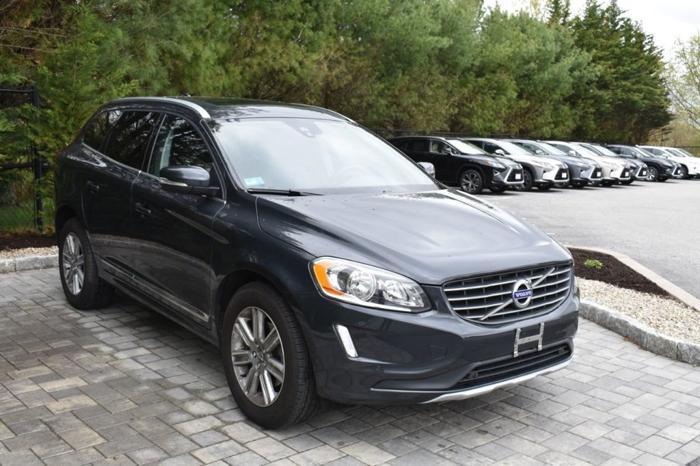used 2016 volvo xc60 awd t6 warwick, ri 02886 for sale in warwick, rhode island