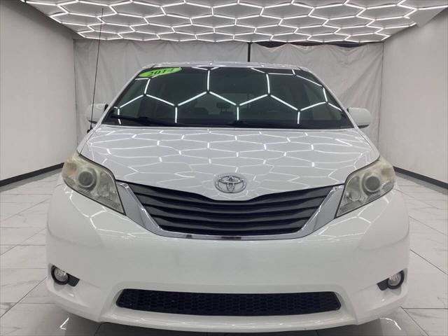 2014 toyota sienna xle