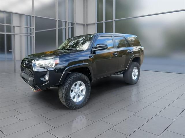 2023 toyota 4runner sr5
