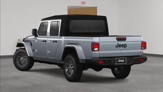 2024 Jeep Gladiator