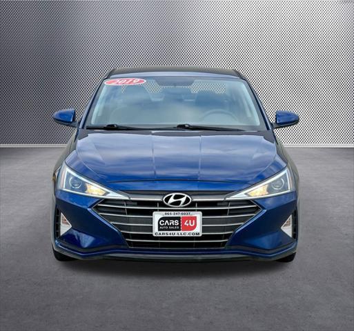 2019 hyundai elantra se