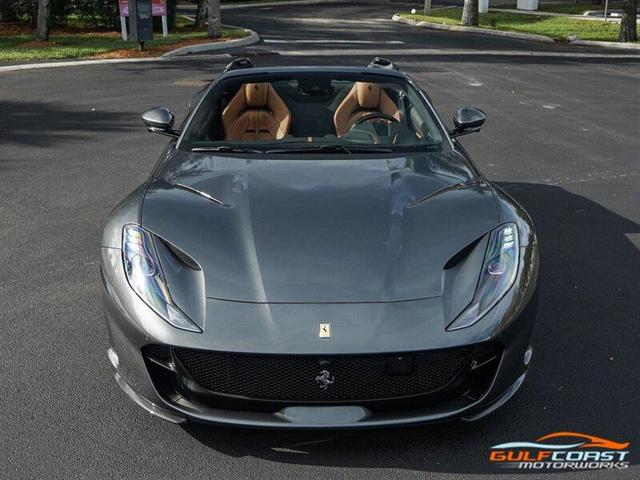 2023 ferrari 812 gts base