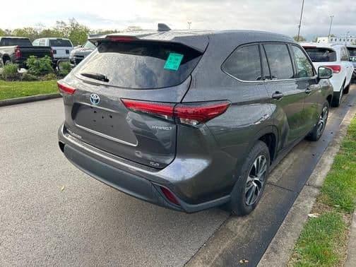 2021 toyota highlander hybrid xle in clintonville, kentucky