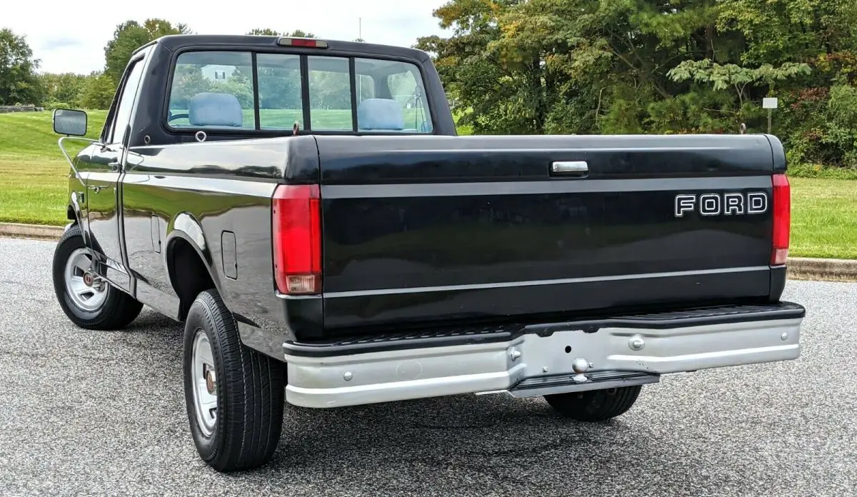 no reserve 53k miles 4.9l i6 must see! silverado k1500 gmc sierra tacoma 95 96!!