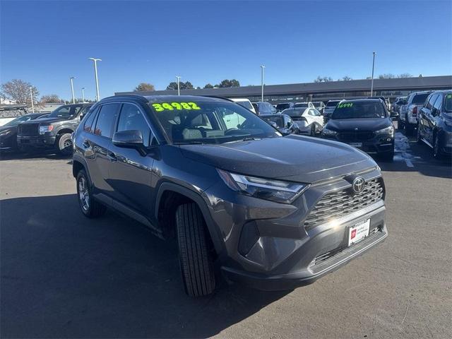 2024 toyota rav4 xle