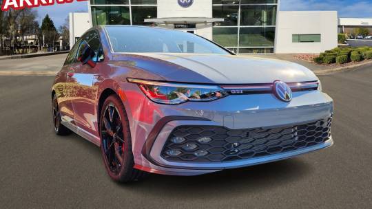 2024 Volkswagen Golf GTI se