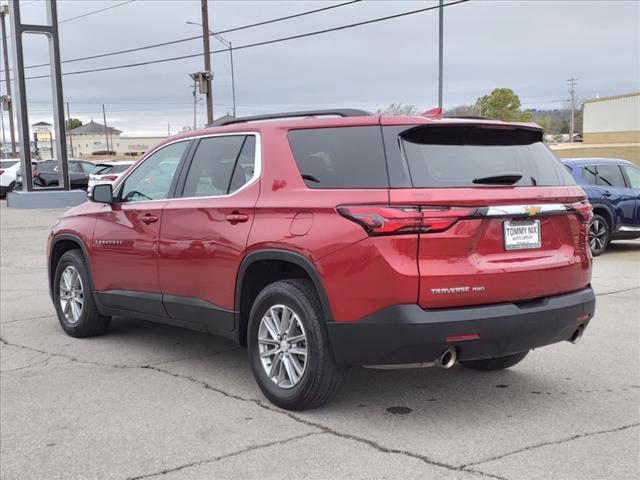 2023 chevrolet traverse lt cloth