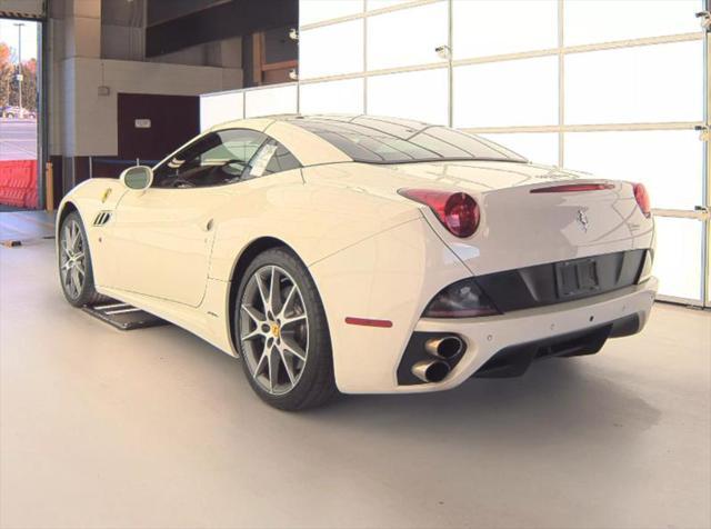 2012 ferrari california base