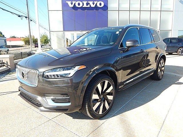 2023 volvo xc90 recharge plug-in hybrid ultimate