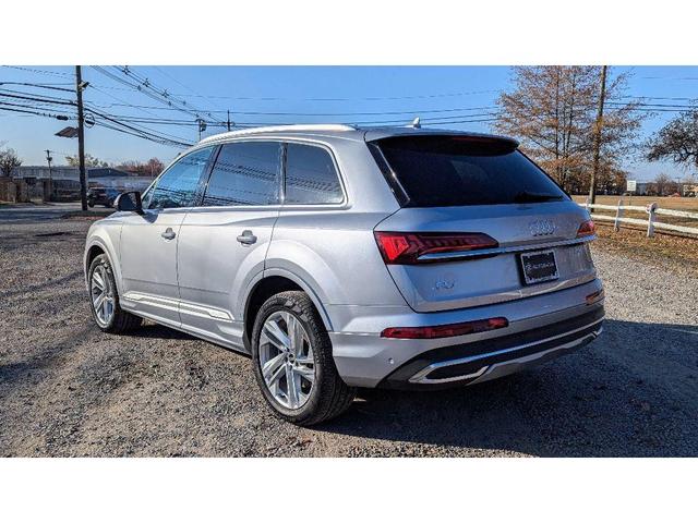2021 audi q7 45 premium plus
