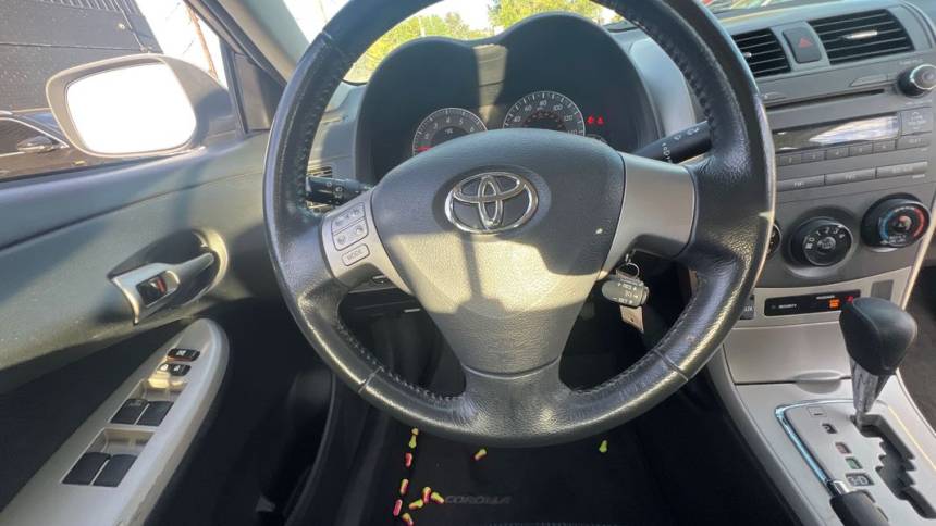 2010 toyota corolla s
