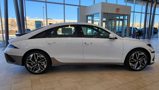 2025 Hyundai IONIQ 6