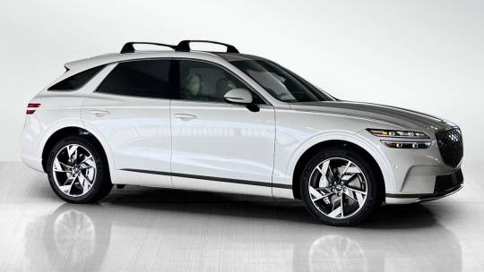 2025 Genesis GV70
