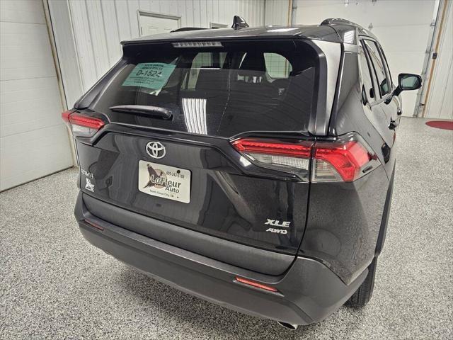 2022 toyota rav4 xle