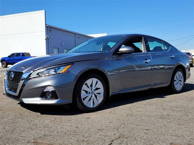 2020 nissan altima 2.5 sv