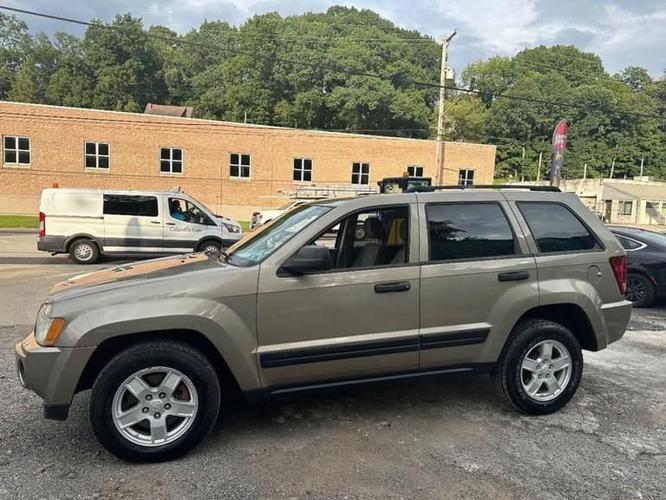 2005 jeep grand cherokee laredo sport utility 4d in pittsburgh, pennsylvania