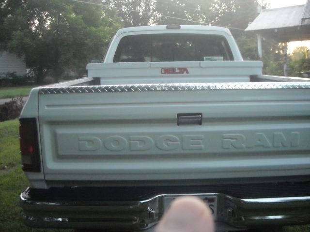 nice mopar muscle/ /dodge w150 4x4 swb limited edition