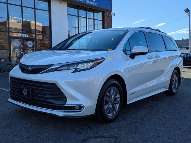 2021 toyota sienna xle 7 passenger