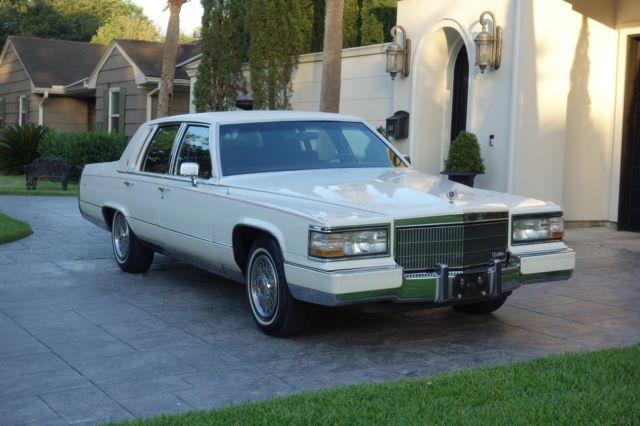 1991 cadillac brouham, 80k original miles,1 owner car, 5.0 v8 engine,ice cold ac
