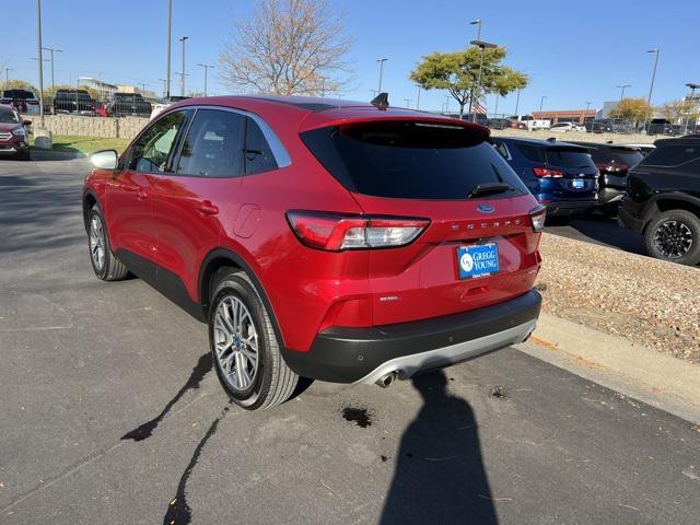 2022 ford escape sel