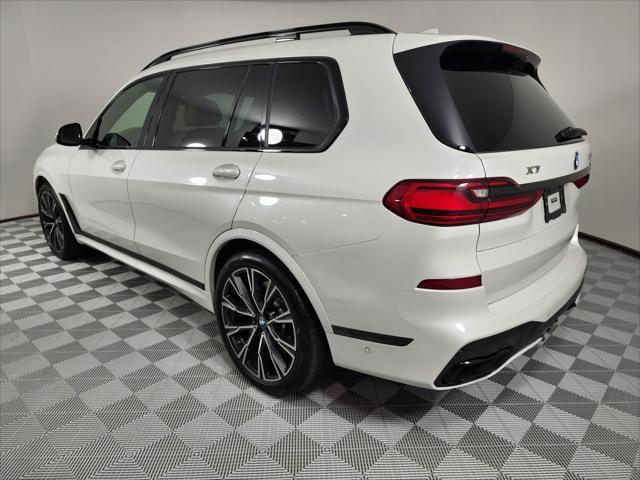 2021 bmw x7 m50i