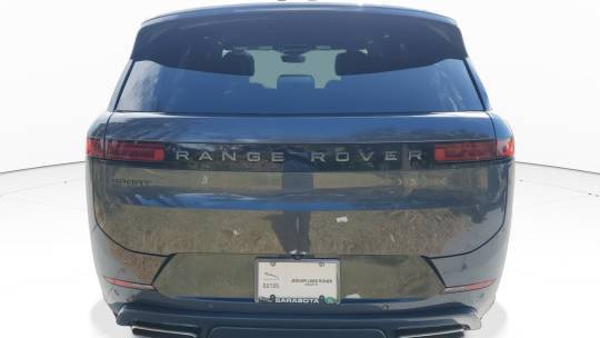 2025 Land Rover Range Rover Sport