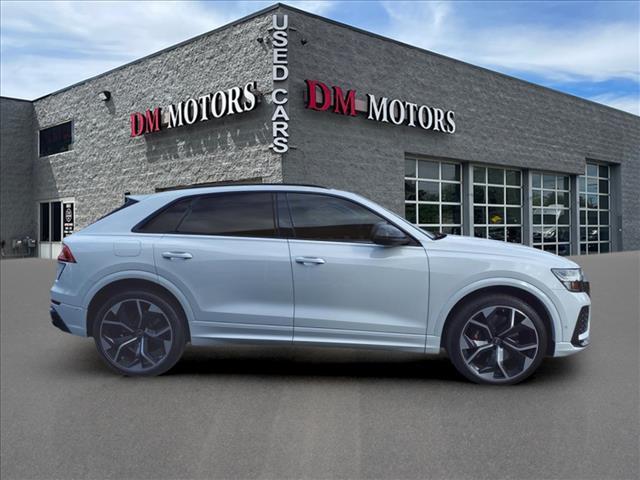 2023 audi rs q8 4.0t