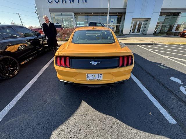 2022 ford mustang ecoboost