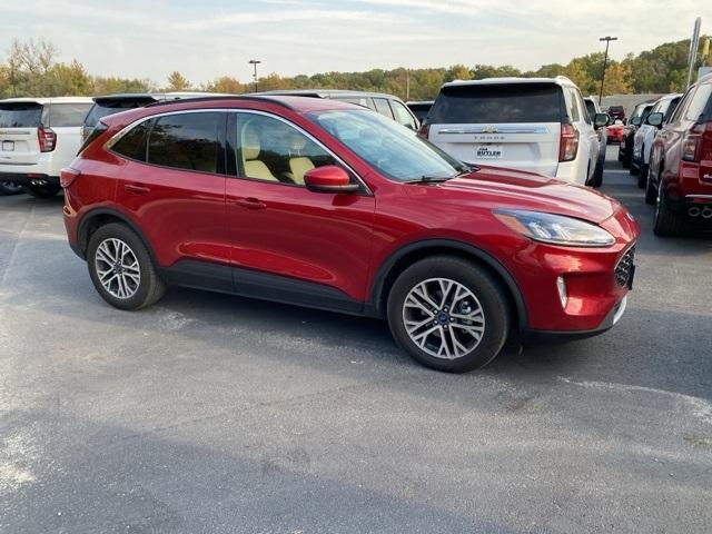 2020 ford escape sel