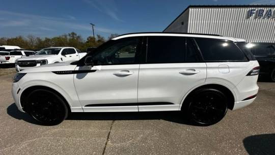 2025 Lincoln Aviator