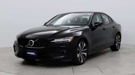 2022 Volvo
