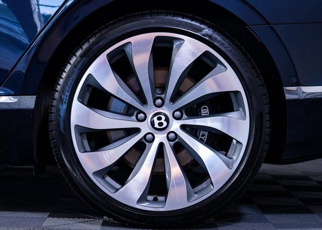 2022 bentley flying spur w12