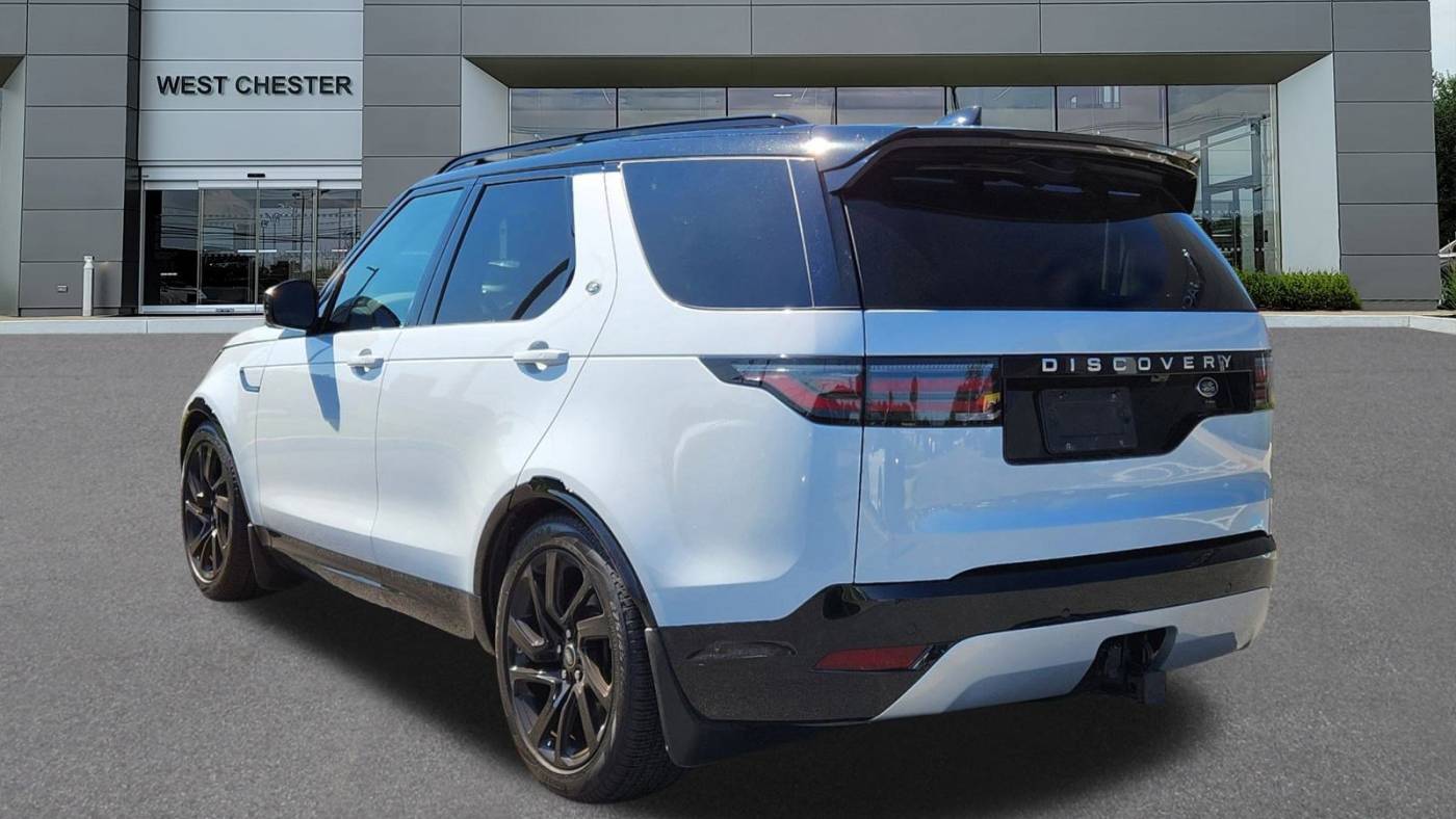 2023 land rover discovery p360 metropolitan edition