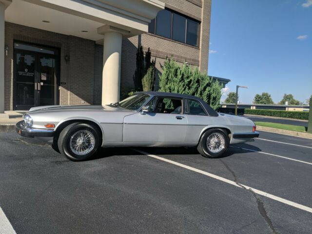 fantastic jaguar xjsc v12 with extremely low miles and ready to cruise-all orig