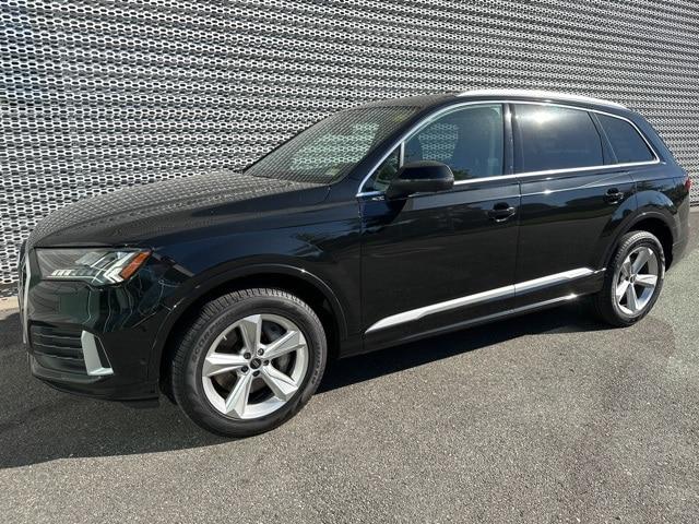 2023 audi q7 45 premium plus