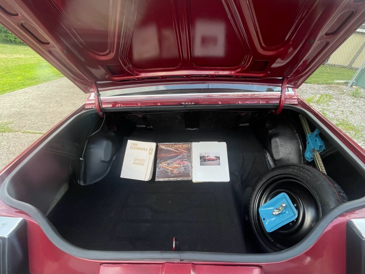 1980 oldsmobile cutlass red rwd automatic