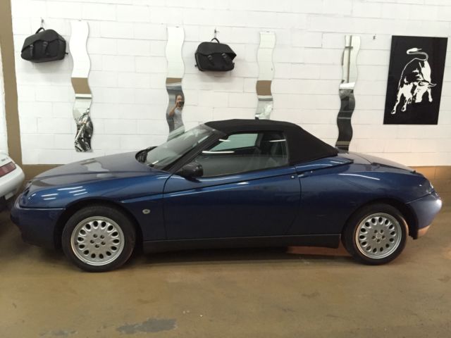 1997 alfa romeo spider gtv , 2.0 v6 , 155 hp, sera blue on black manual 97000 km