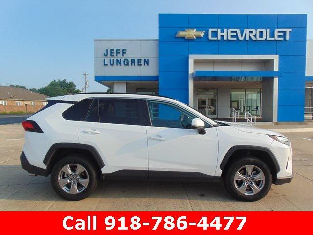 2023 toyota rav4 xle