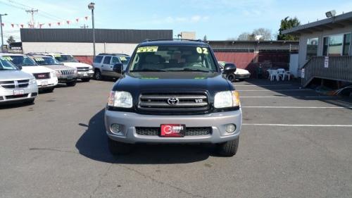 2002 toyota sequoia sr5 in oregon